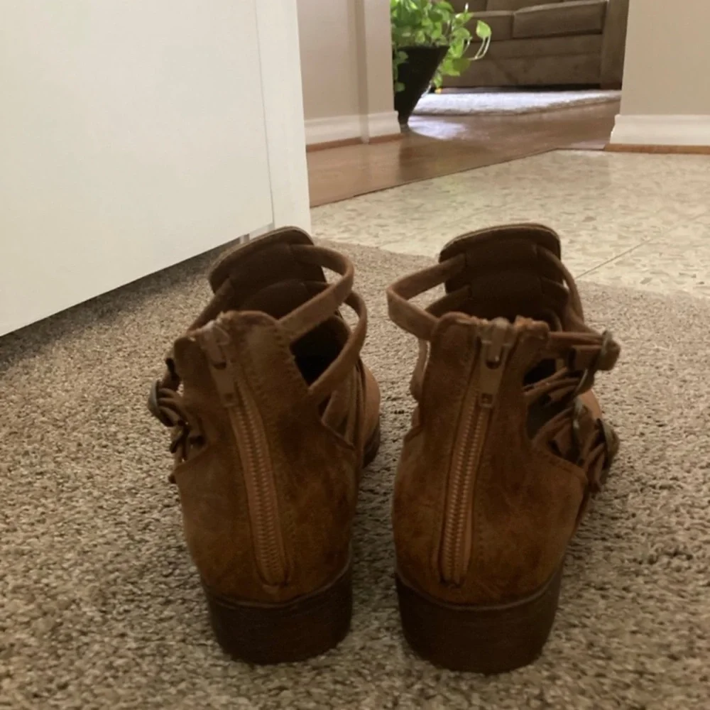 Women's Brown Strappy Booties - Picture 4 of 6